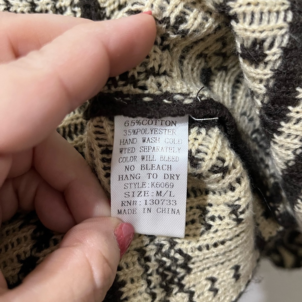 Umgee boho cardigan/pancho. Brown with cream pattern. Size M/L - Picture 6 of 6